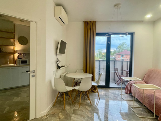 Сдам трехкомнатную (3-комн.) квартиру, Санаторная (Лицейский снт) ул, 63к1, Сочи г