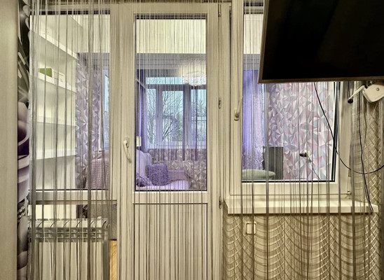 Продам однокомнатную (1-комн.) квартиру, Труда (Центральный р-н) ул, 4к1, Сочи г