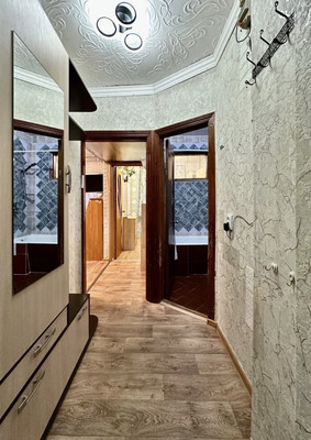 Продам однокомнатную (1-комн.) квартиру, Труда (Центральный р-н) ул, 4к1, Сочи г