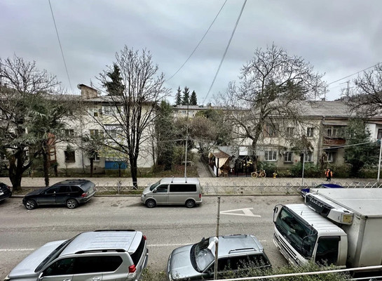 Продам однокомнатную (1-комн.) квартиру, Труда (Центральный р-н) ул, 4к1, Сочи г