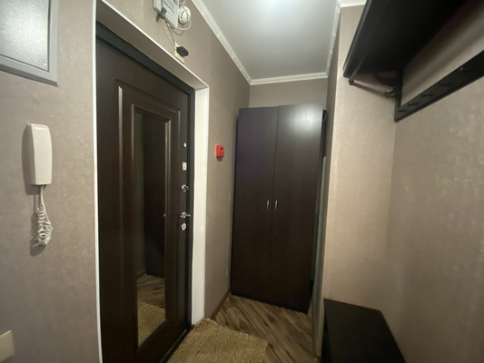 Продам однокомнатную (1-комн.) квартиру, Красногорский б-р, 46, Красногорск г