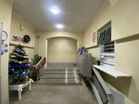 Продам однокомнатную (1-комн.) квартиру, Красногорский б-р, 46, Красногорск г