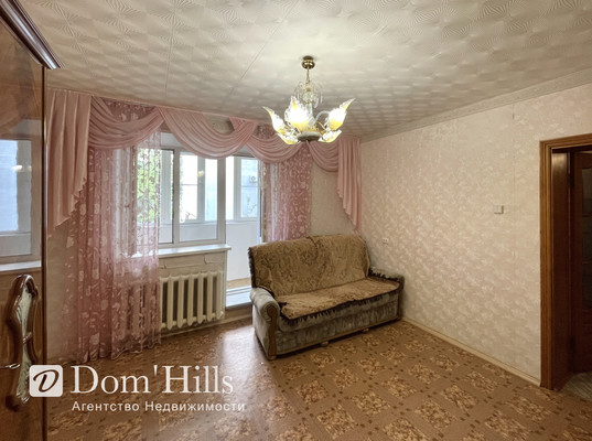 Продам трехкомнатную (3-комн.) квартиру, Черникова ул, 39, Волгодонск г