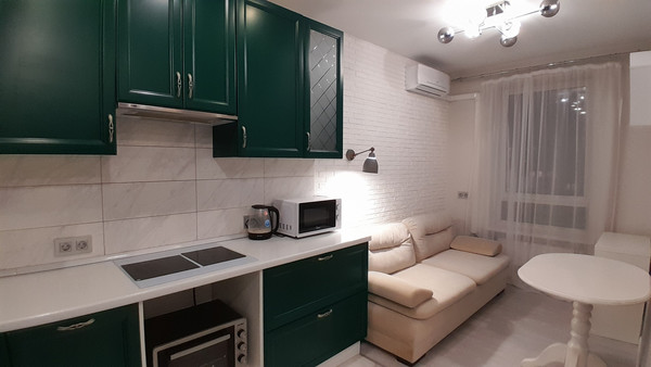 Сдам однокомнатную (1-комн.) квартиру, Донецкая ул, 30к2, Москва г