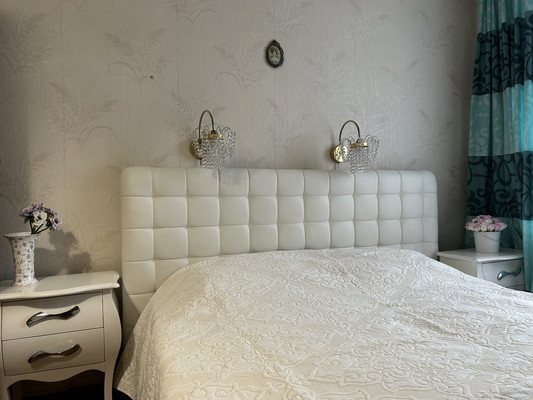 Продам трехкомнатную (3-комн.) квартиру, Дмитрия Ульянова ул, 43к1, Москва г