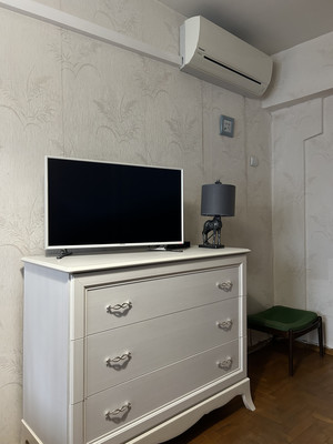 Продам трехкомнатную (3-комн.) квартиру, Дмитрия Ульянова ул, 43к1, Москва г