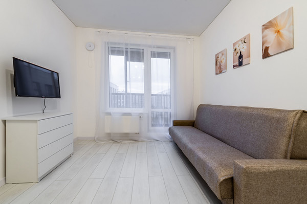 Сдам однокомнатную (1-комн.) квартиру, Колпинское ш, 123, Шушары п