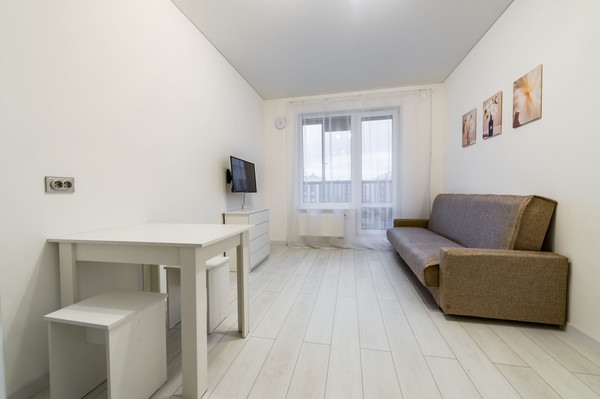 Сдам однокомнатную (1-комн.) квартиру, Колпинское ш, 123, Шушары п