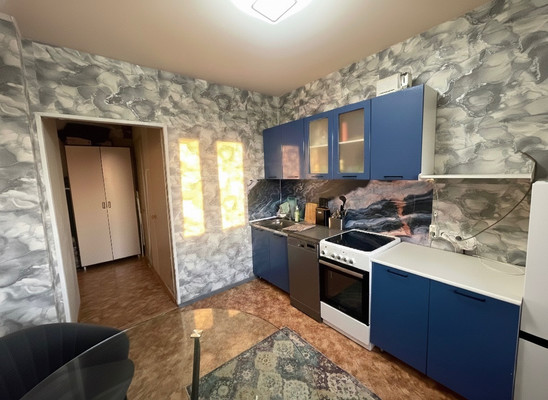 Продам однокомнатную (1-комн.) квартиру, Ольховая ул, 6, Красноярск г