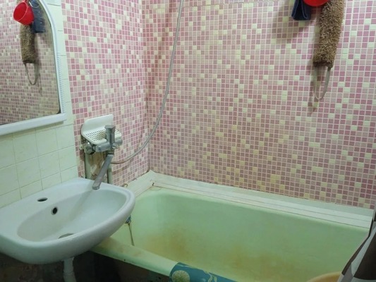 Продам двухкомнатную (2-комн.) квартиру, Мысхакское ш, 46, Новороссийск г