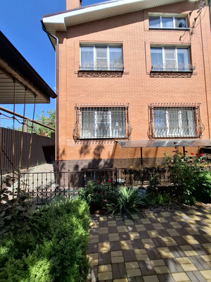 Продам дом, Смородиновая ул, 28, Ростов-на-Дону г, 0 км от города