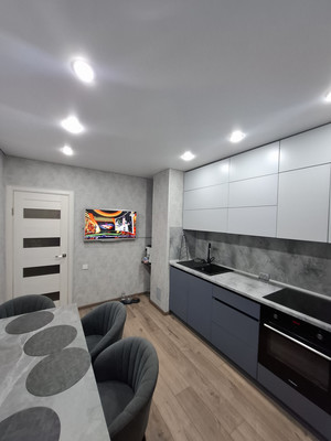 Продам трехкомнатную (3-комн.) квартиру, Зорге ул, 27/3, Ростов-на-Дону г