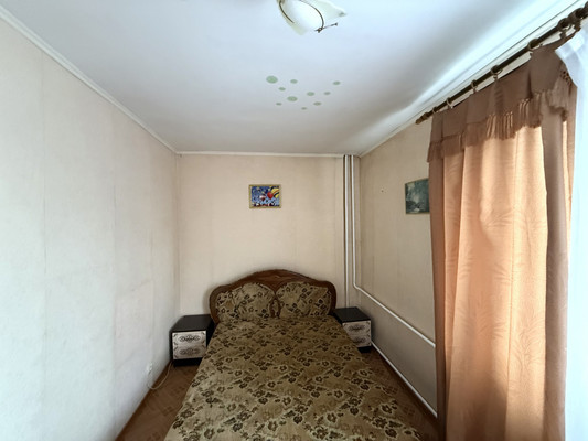 Продам двухкомнатную (2-комн.) квартиру, Киевская ул, 94, Симферополь г