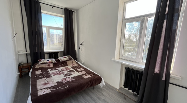 Продам двухкомнатную (2-комн.) квартиру, Киевская ул, 4, Туапсе г