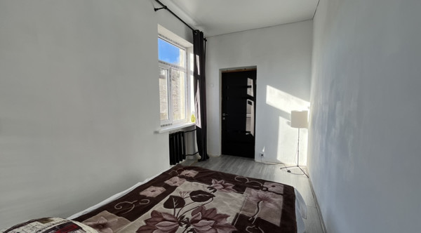 Продам двухкомнатную (2-комн.) квартиру, Киевская ул, 4, Туапсе г