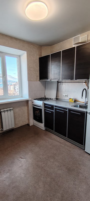 Продам двухкомнатную (2-комн.) квартиру, Ленина пр-кт, 20, Новороссийск г