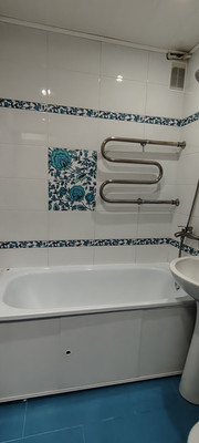 Продам двухкомнатную (2-комн.) квартиру, Ленина пр-кт, 20, Новороссийск г