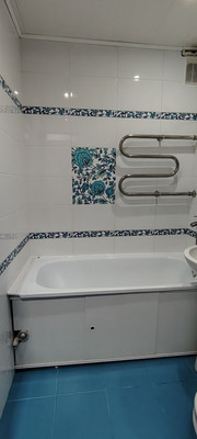 Продам двухкомнатную (2-комн.) квартиру, Ленина пр-кт, 20, Новороссийск г