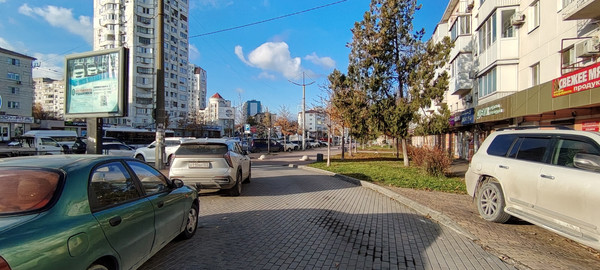 Продам двухкомнатную (2-комн.) квартиру, Ленина пр-кт, 20, Новороссийск г