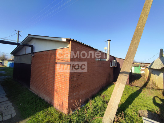 Продам трехкомнатную (3-комн.) квартиру, Центральная ул, 10, Степной п