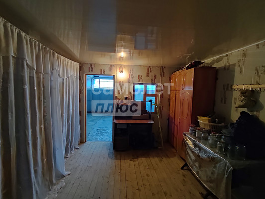 Продам трехкомнатную (3-комн.) квартиру, Центральная ул, 10, Степной п