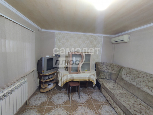 Продам трехкомнатную (3-комн.) квартиру, Центральная ул, 10, Степной п