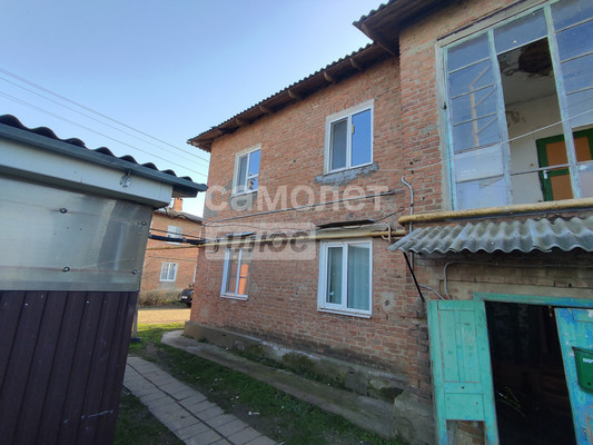 Продам трехкомнатную (3-комн.) квартиру, Центральная ул, 10, Степной п