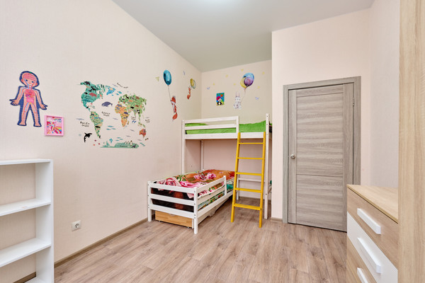 Продам многокомнатную квартиру, Сапфирная ул, 12, Пермь г