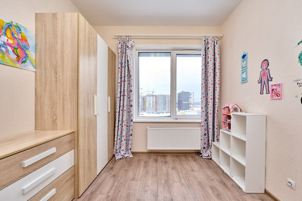 Продам многокомнатную квартиру, Сапфирная ул, 12, Пермь г