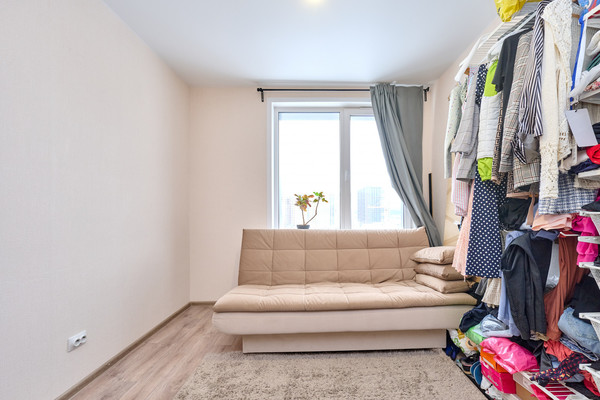 Продам многокомнатную квартиру, Сапфирная ул, 12, Пермь г