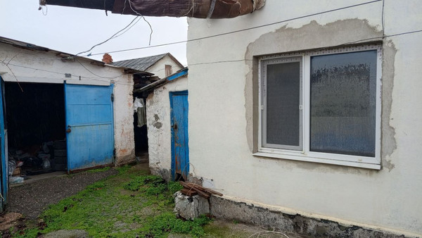 Продам дом, Каспийская ул, 12, Симферополь г, 0 км от города