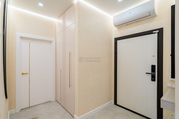 Продам двухкомнатную (2-комн.) квартиру, Лобачевского ул, 120к1, Москва г