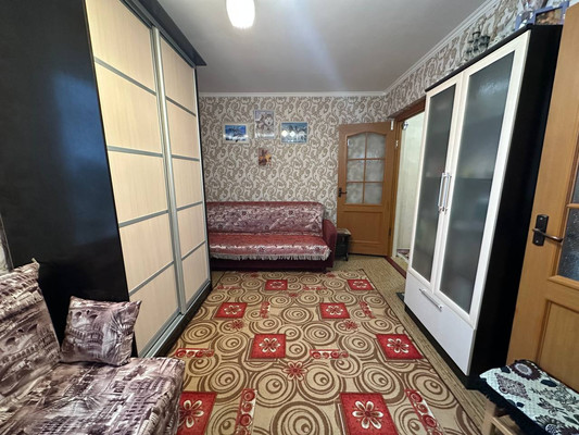 Продам однокомнатную (1-комн.) квартиру, Черноморская ул, 98, Кропоткин г