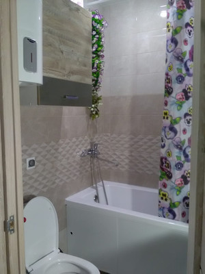 Продам однокомнатную (1-комн.) квартиру, Высокогорная ул, 49а, Барановка с