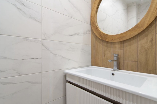 Продам двухкомнатную (2-комн.) квартиру, Теневой (Клен-1 тер. СНТ) пер, 10а, Сочи г