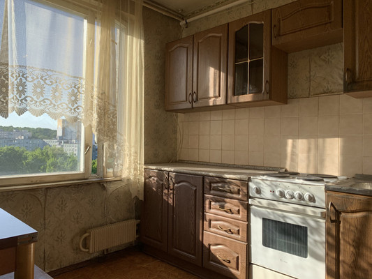 Продам двухкомнатную (2-комн.) квартиру, Соловьиный проезд, 2, Москва г