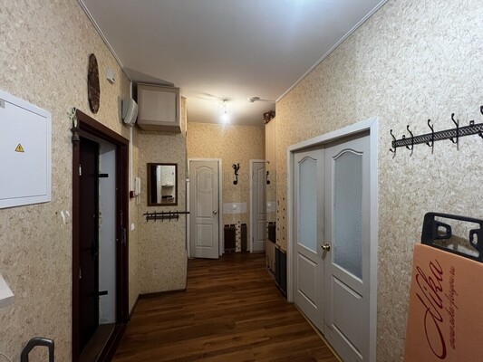 Продам двухкомнатную (2-комн.) квартиру, Михневская ул, 8, Москва г