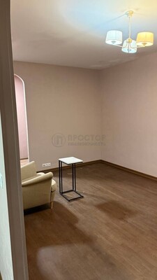 Продам однокомнатную (1-комн.) квартиру, Сокольнический Вал ул, 24к3, Москва г