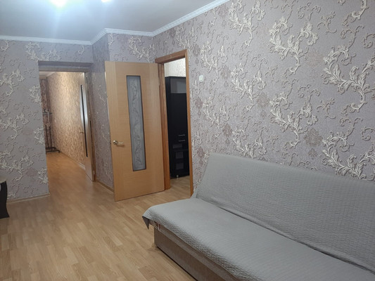 Продам двухкомнатную (2-комн.) квартиру, Калинина ул, 105, Тихорецк г