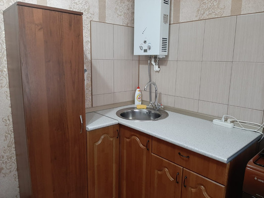 Продам двухкомнатную (2-комн.) квартиру, Калинина ул, 105, Тихорецк г