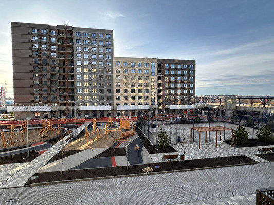 Продам трехкомнатную (3-комн.) квартиру, Калинина ул, 1141, Тихорецк г