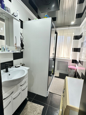 Продам дом, Кубанская ул, 11, Тихорецк г, 0 км от города