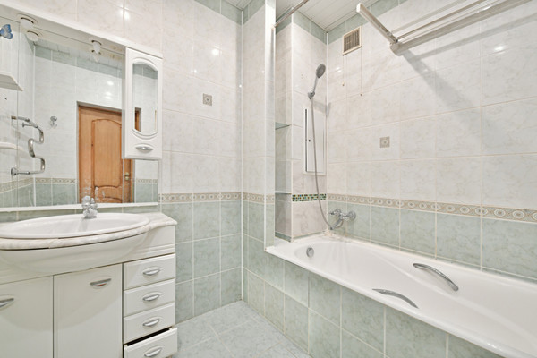 Продам многокомнатную квартиру, Заречная ул, 25, Полтево д