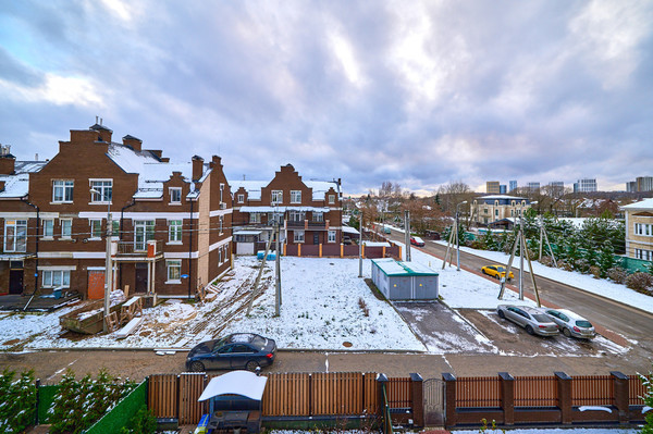 Продам таунхаус, Адмирала Лазарева ул, 84к4, Москва г, 0 км от города