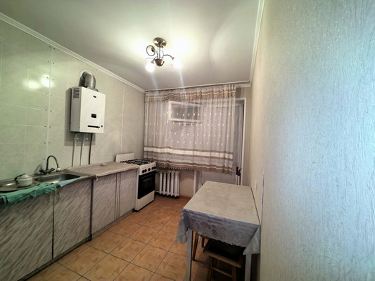 Продам двухкомнатную (2-комн.) квартиру, Жамборова ул, 102, Нарткала г