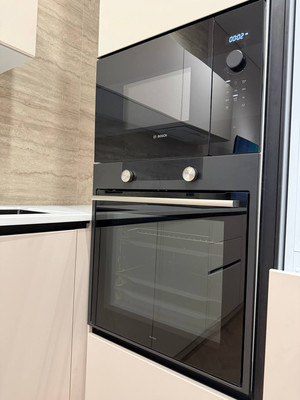 Продам двухкомнатную (2-комн.) квартиру, Шмитовский проезд, 39к6, Москва г