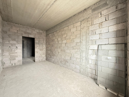 Продам трехкомнатную (3-комн.) квартиру, Толстого ул, 180кб, Нальчик г