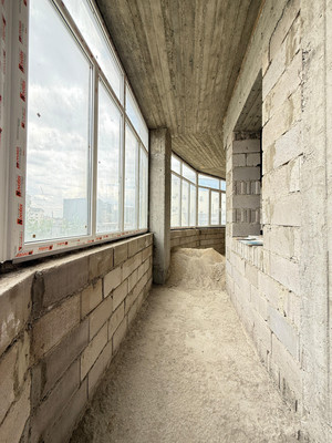 Продам трехкомнатную (3-комн.) квартиру, Толстого ул, 180кб, Нальчик г