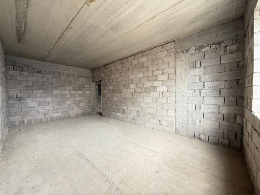 Продам трехкомнатную (3-комн.) квартиру, Толстого ул, 180кб, Нальчик г