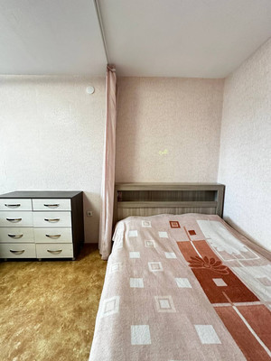 Продам однокомнатную (1-комн.) квартиру, Заречье пр-кт, 26, Казань г